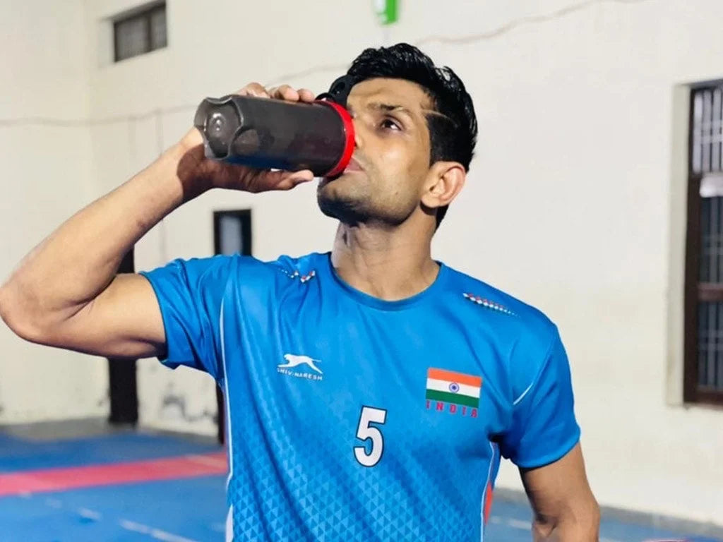 Lessons in fitness by the kabaddi champion Deepak Hooda #LikeAPro - GNC India